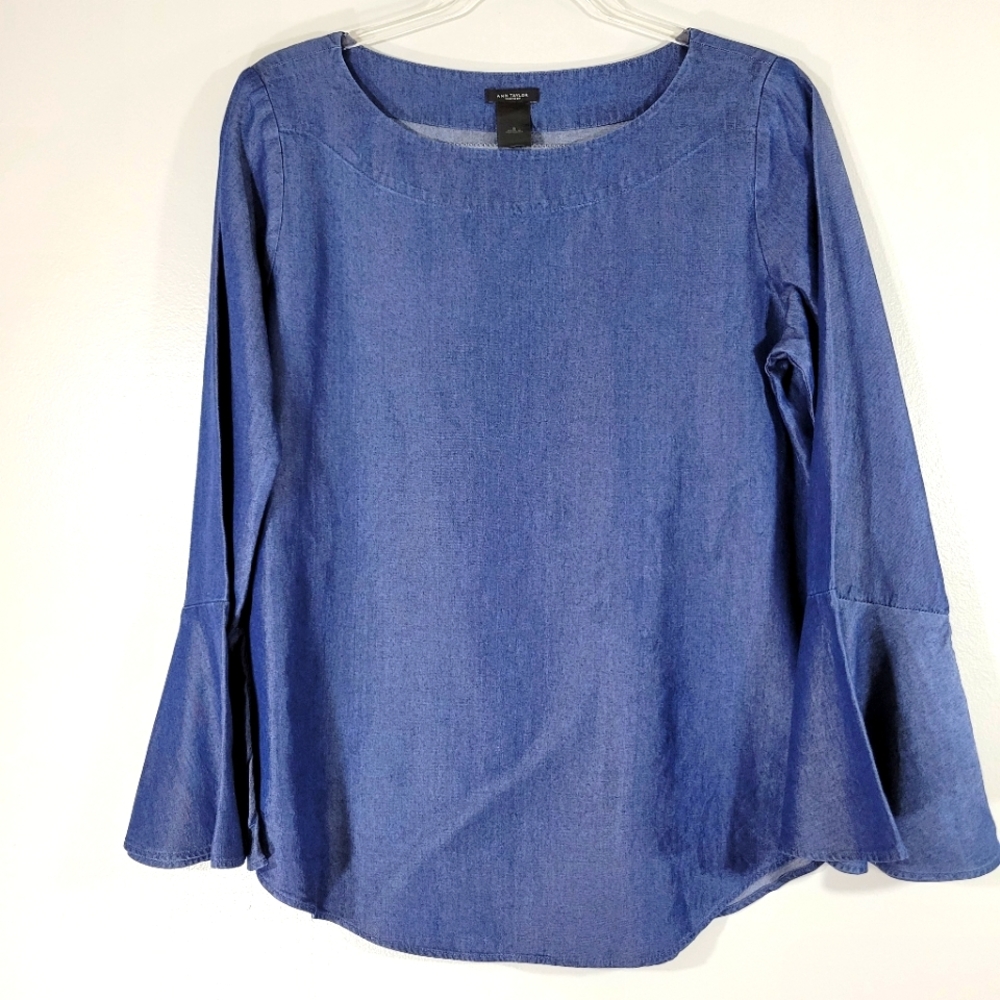 ANN TAYLOR denim chambray bell sleeve round neck Lyocell tunic blouse